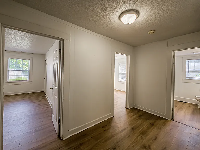 1608 N Central Ave #A — Photo 4