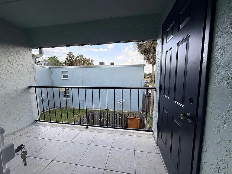14417 Americana Cir #204 — Photo 22