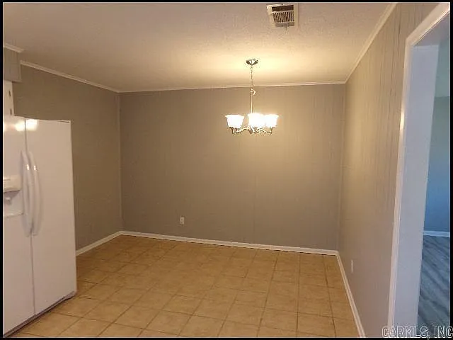 905 Norma Ct — Photo 8