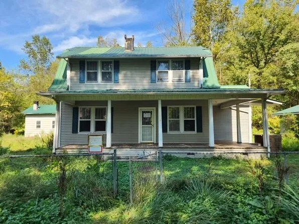 90 Oscar Bowling Rd, Big Creek, KY 40914