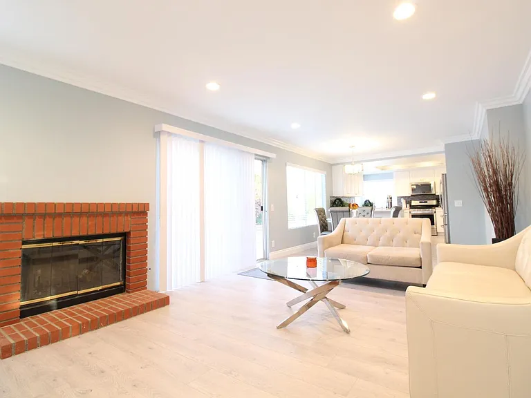 6752 Carobwood Way — Photo 3