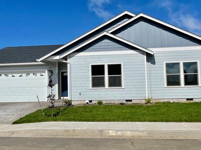 1011 Kennedy St, Woodburn, OR, 97071