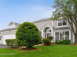 1809 Gleneagle Cir, Elgin, IL 60123