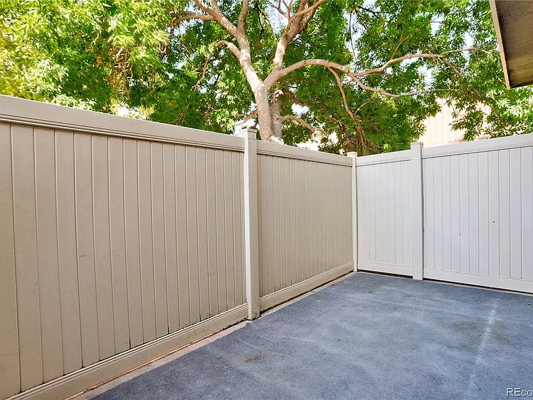 1370 S Idalia St #D — Photo 30