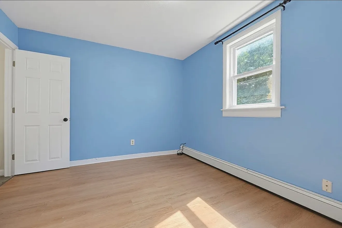 404 Bryant St — Photo 4