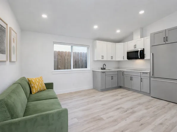 467 42nd St #A, Richmond, CA 94805