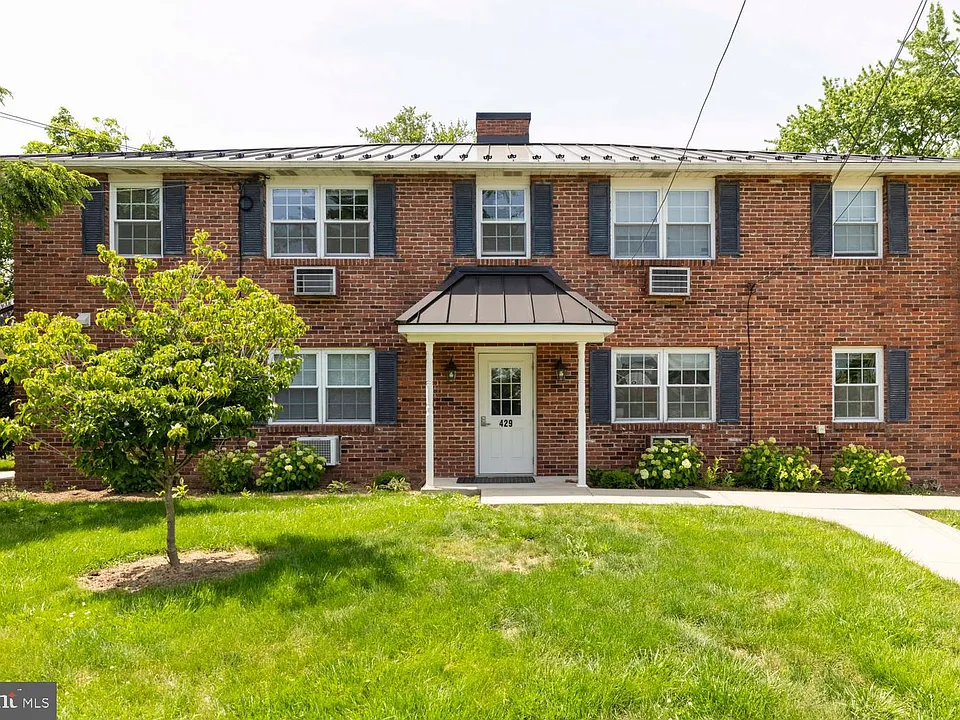 429 Edgemont Ave #3