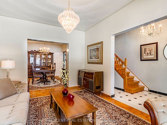 4th image of 164 Roxton Rd
