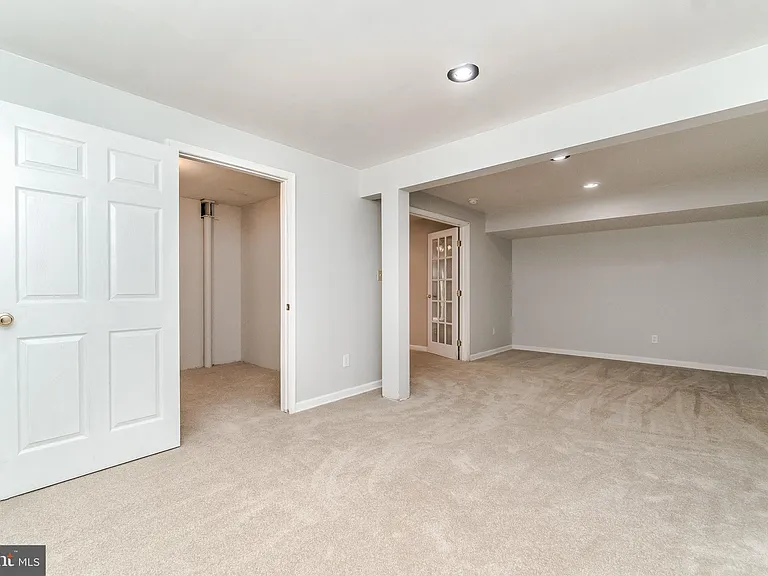 3603 Carolina Ct — Photo 27
