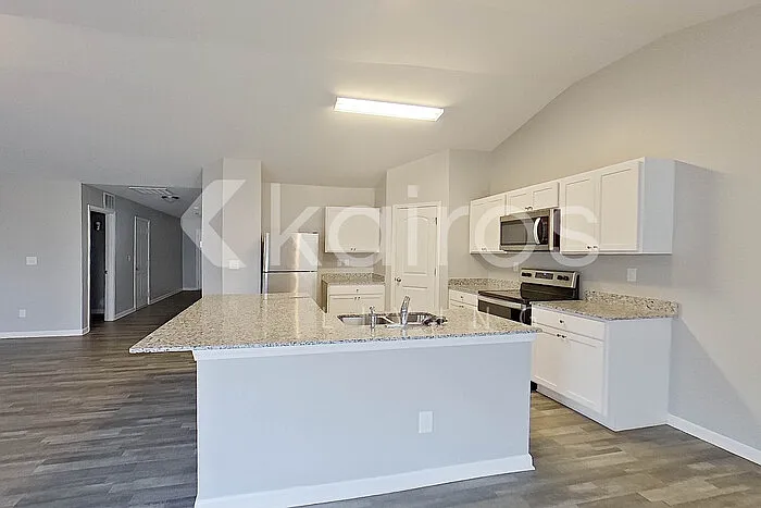 1240 Amberlight Cir — Photo 10