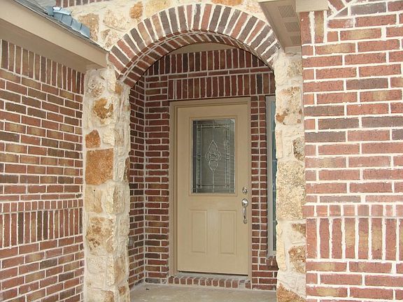 2nd image of 1220 Villa Paloma Blvd