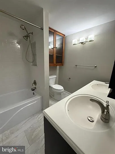 9425 Gentle Cir — Photo 9