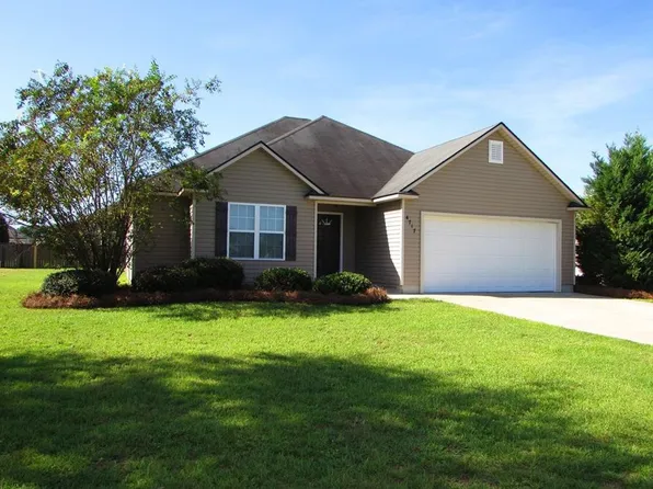 4717 Custer Dr, Valdosta, GA 31605