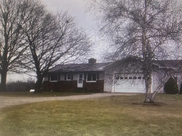 4700 Fighter Rd, Hastings, MI 49058