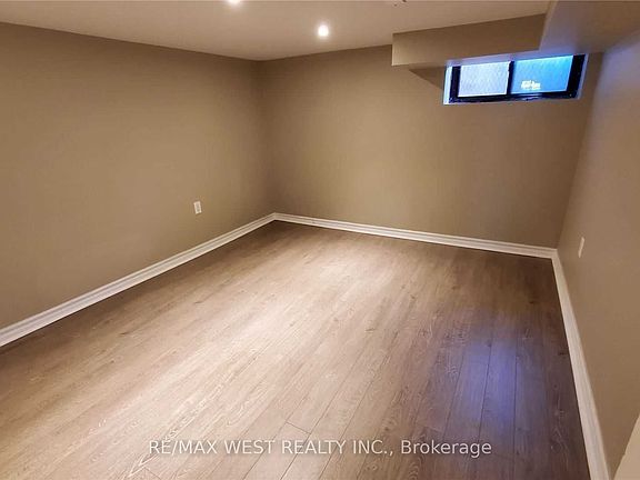 4th image of 508 Concord Ave #Basement
