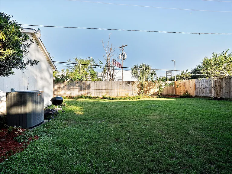 9403 Timberside Dr — Photo 7