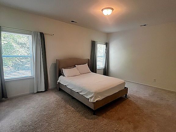 5th image of 56 Bennett Way SE