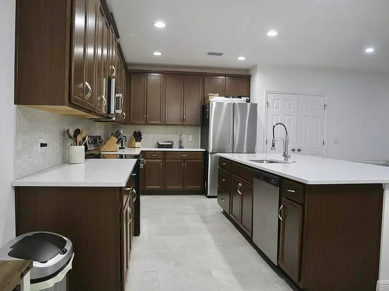 260 Hamlet Loop — Photo 5