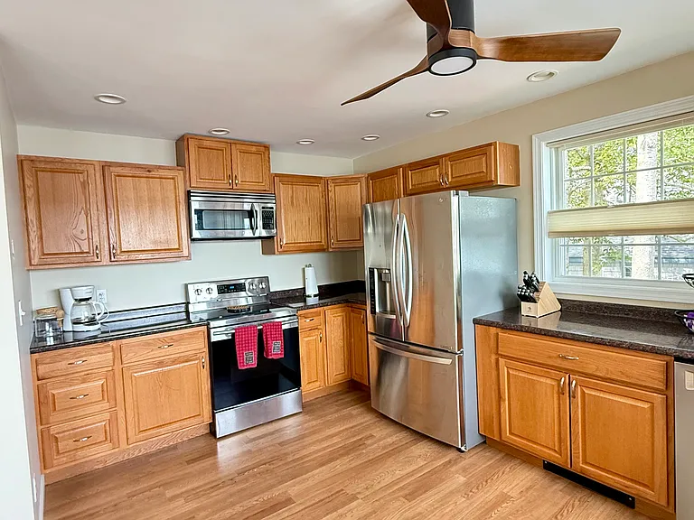 167 Camelot Shore Dr — Photo 10