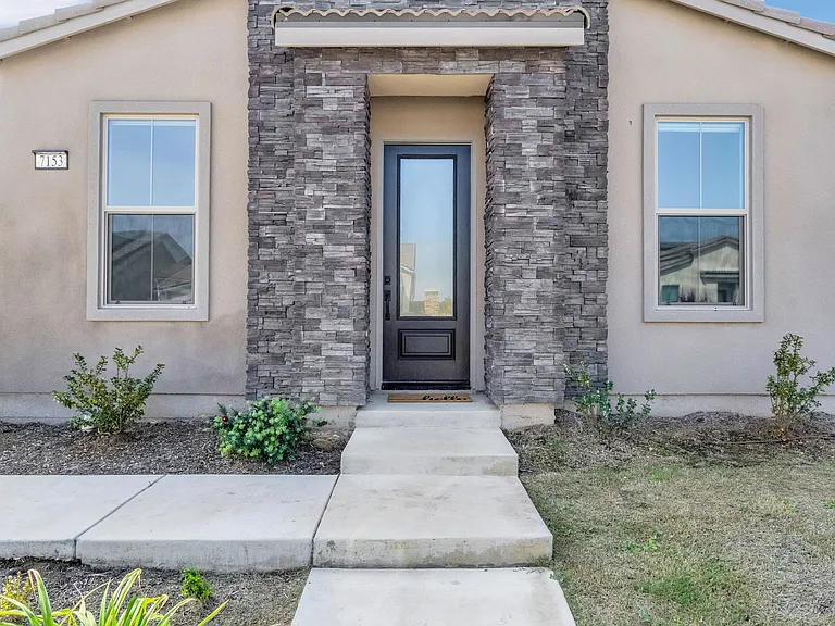 7153 E Harvard Ave — Photo 4