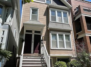 1216 W Barry Ave #G, Chicago, IL 60657