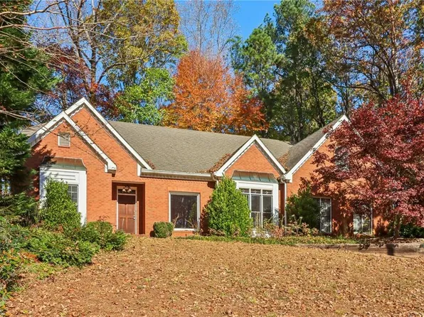 230 Wessex Ct, Sandy Springs, GA 30328