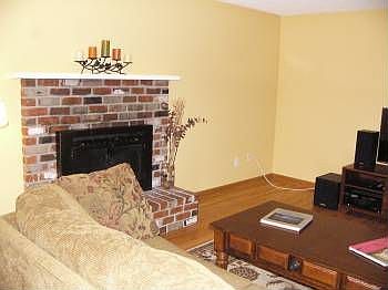 5th image of 235 221st Ave NE