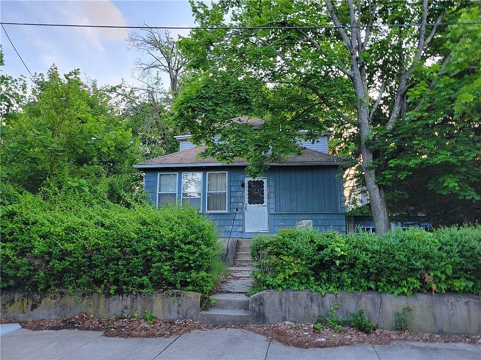 2nd image of 12 Van Ausdall St