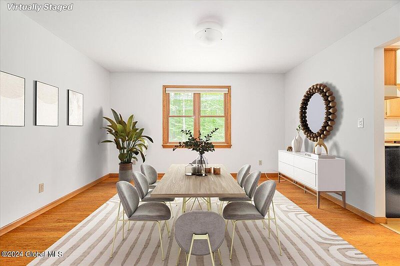 5th image of 21 Pine Robin Road