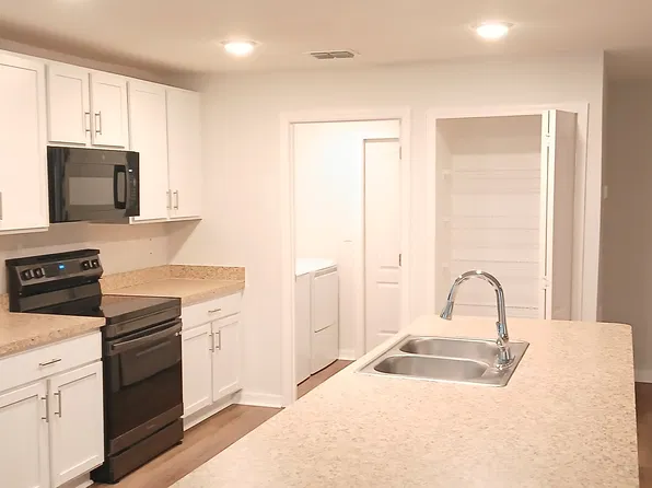 3292 Warsaw Ave SE, Palm Bay, FL 32909