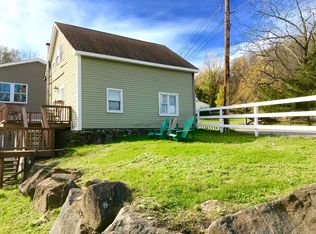 52 Montrose Station Rd, Montrose, NY 10548