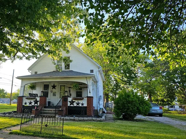 807 E 34th St, Lorain, OH 44055