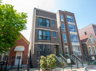 2427 W Augusta Blvd #2, Chicago, IL 60622