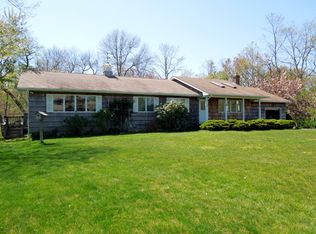 120 Vista Ct, Riverhead, NY