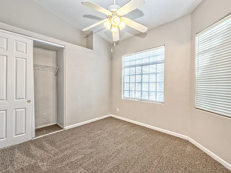 6412 Blacklion Ct — Photo 13