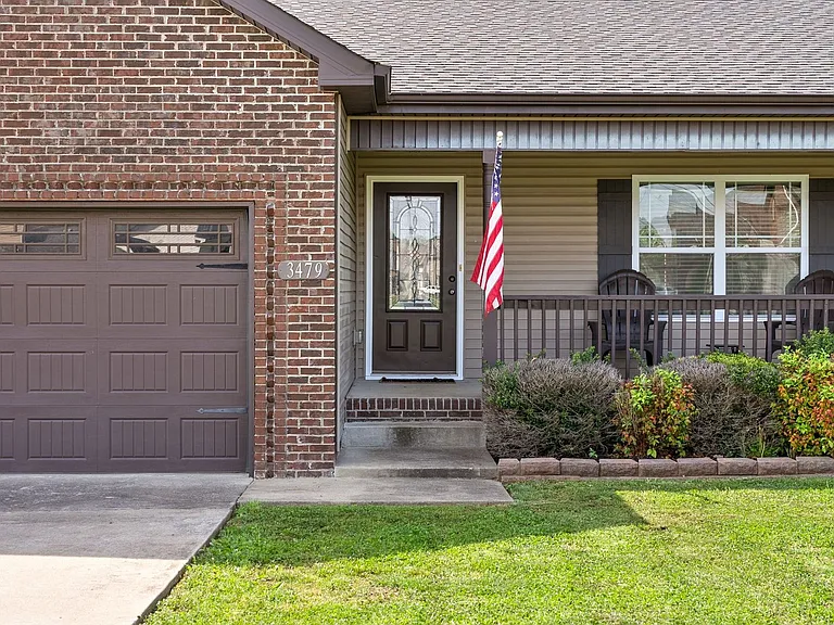3479 Bradfield Dr — Photo 4