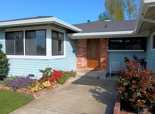 8401 Grinnell Way, Sacramento, CA 95826