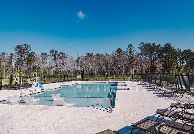 363 Coconut Dr — Photo 35