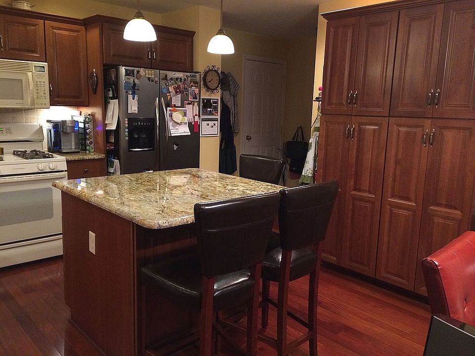 1st image of 112 E Countryside Dr