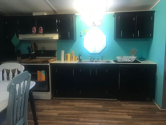 3rd image of 5169 Fox Lake Dr