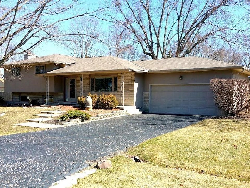 1st image of 4500 Astral Dr
