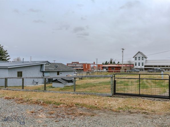 107 Elliot St N, Wilsall, MT 59086