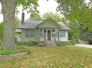 2753 Arnold Rd, Des Moines, IA 50310