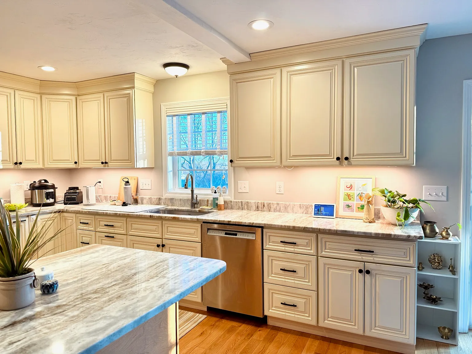 4 bed, 2.5 bath, 1791 sqft, $3,850 — Photo 3