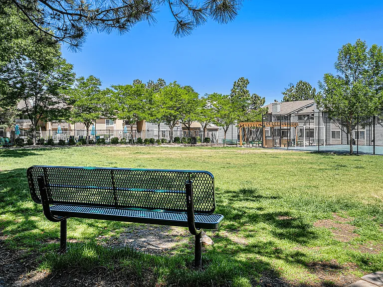 Avery Park — Photo 36