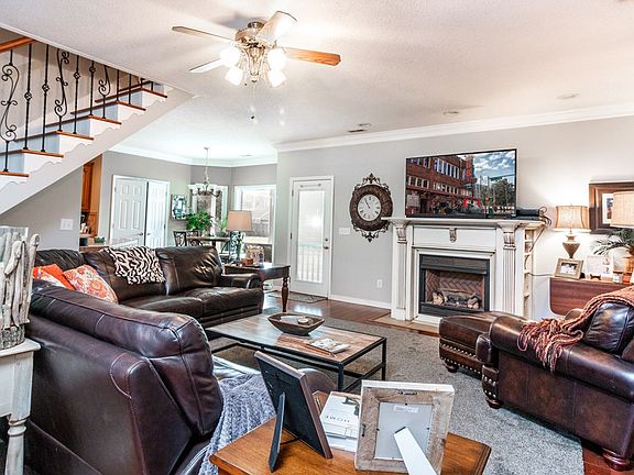 5th image of 60 Oakview Dr