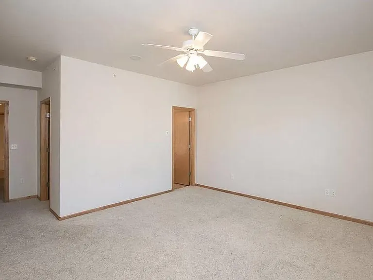 200 Sadler Ln — Photo 10