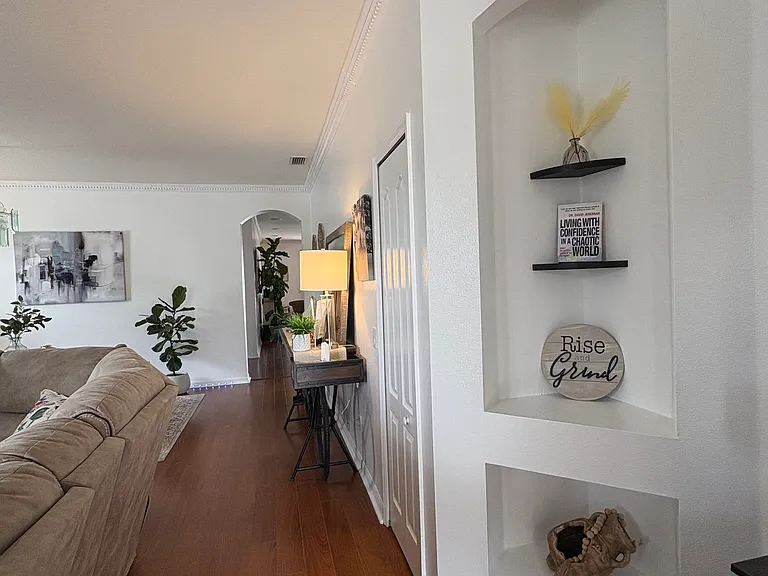 5909 Plummer Slade Ct — Photo 9