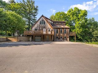 318 Woodtick Rd, Waterbury, CT 06705