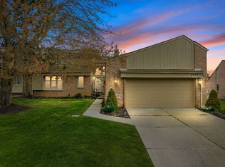29789 Deer Run, Farmington, MI